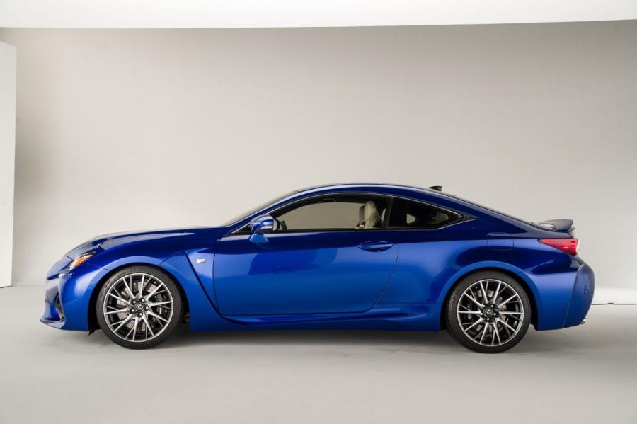  Lexus RC F 2014 года  (NA) (фото 33 из 200)